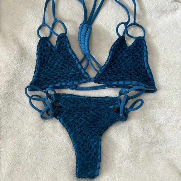 Acacia crochet set